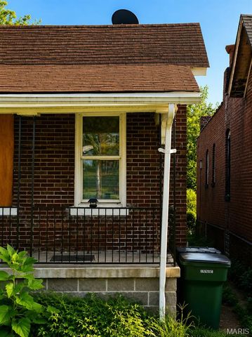 4920 San Francisco Avenue, St Louis, MO 63115