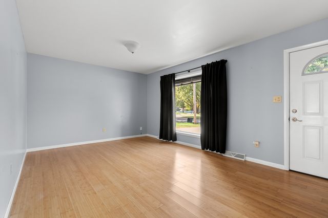 767 Cambridge Drive, Battle Creek, MI 49015