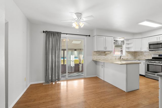 767 Cambridge Drive, Battle Creek, MI 49015