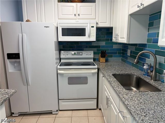 1214 Tropic TER, North Fort Myers, FL 33903