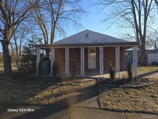 6806 Niagara Street, Romulus, MI 48174
