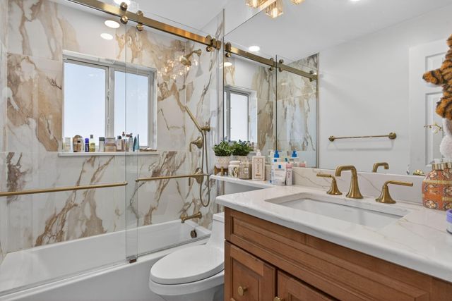 900 SE 3rd Terrace, Pompano Beach, FL 33060