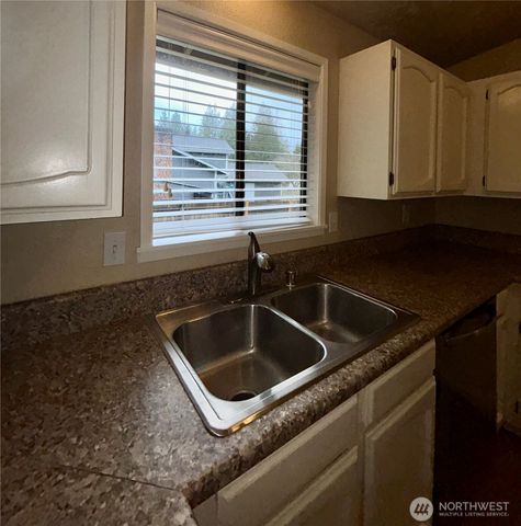 13225 SE 337th Street, Auburn, WA 98092