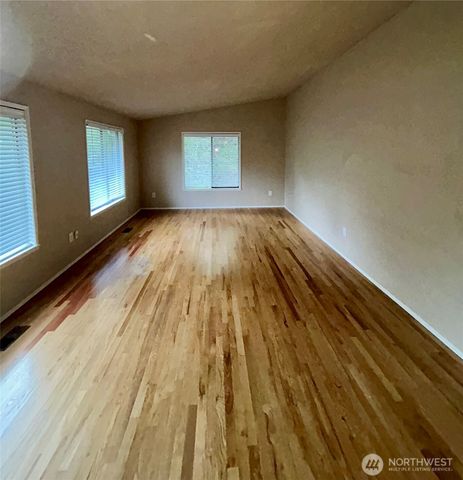 13225 SE 337th Street, Auburn, WA 98092