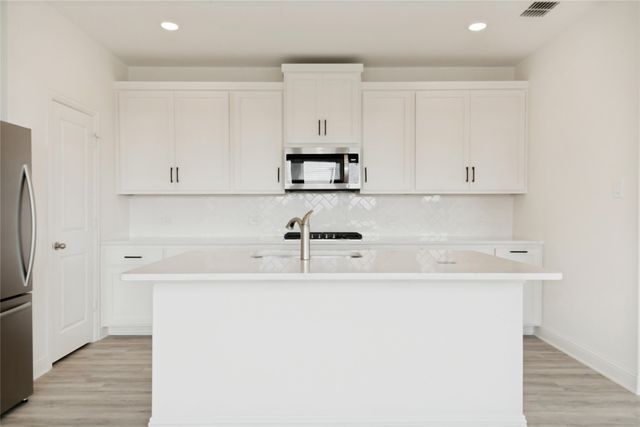 3800 Summerfield Drive, Crandall, TX 75114