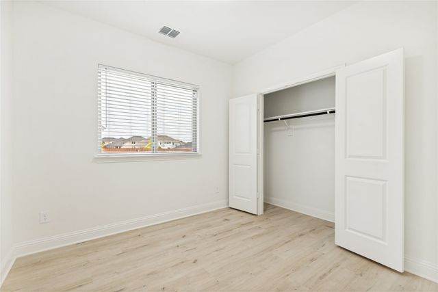 3800 Summerfield Drive, Crandall, TX 75114