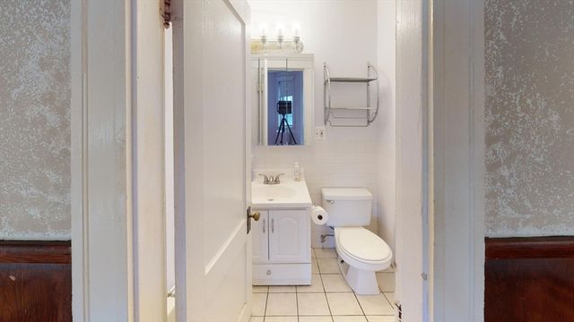 311 Allston St 10, Boston, MA 02135