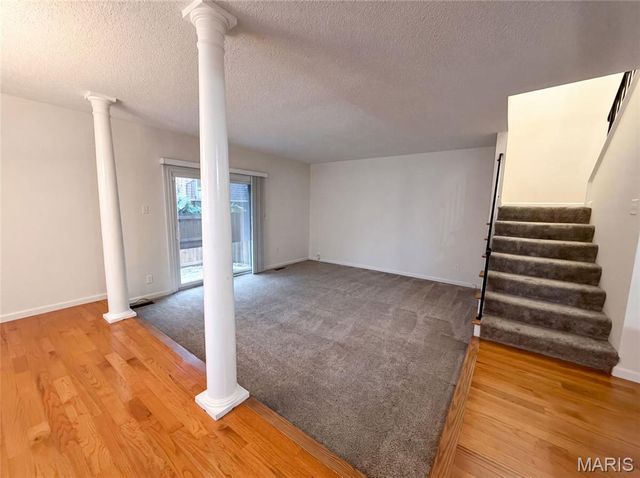 1154 Rue La Chelle Walk 1154, St Louis, MO 63141