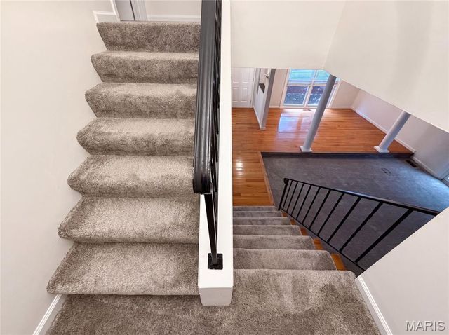 1154 Rue La Chelle Walk 1154, St Louis, MO 63141