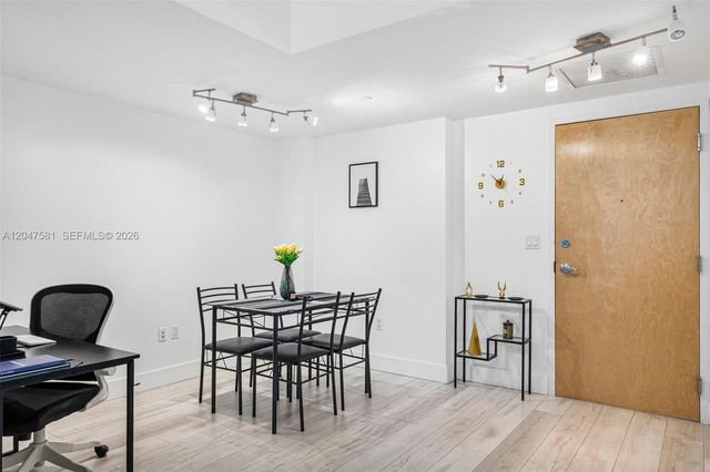 350 S Miami Avenue 2108, Miami, FL 33130