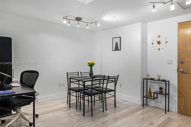 350 S Miami Avenue 2108, Miami, FL 33130