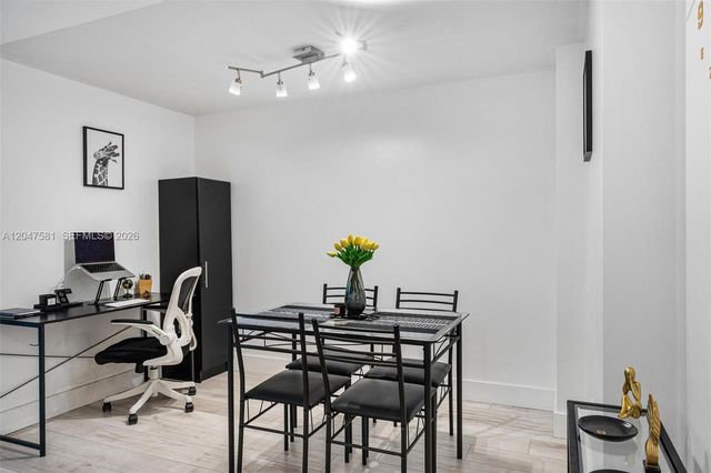 350 S Miami Avenue 2108, Miami, FL 33130