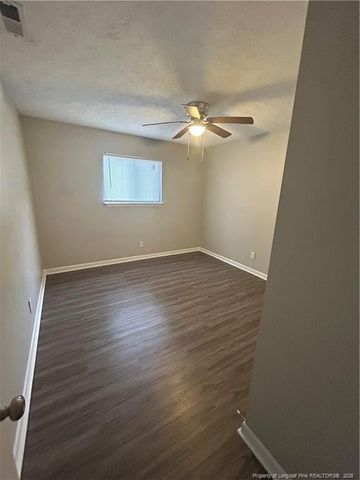 919 Applewood Lane, Fayetteville, NC 28303