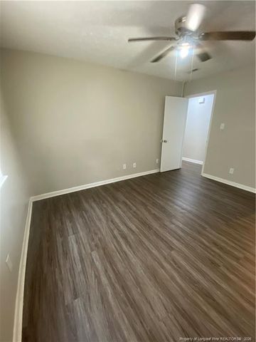 919 Applewood Lane, Fayetteville, NC 28303