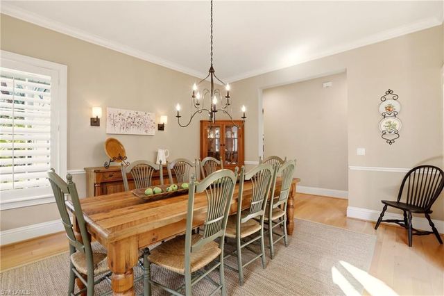 4335 7th AVE SW, Naples, FL 34119