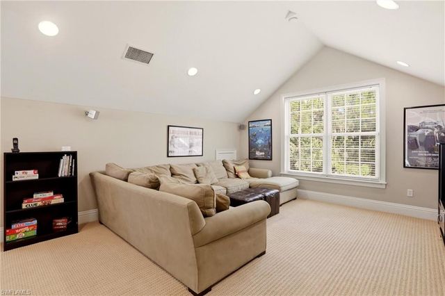 4335 7th AVE SW, Naples, FL 34119