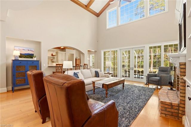 4335 7th AVE SW, Naples, FL 34119