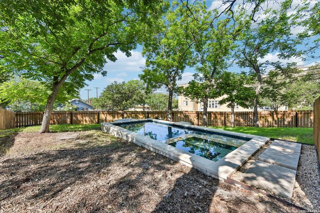 1915 BRACKENRIDGE ST, Austin, TX 78704