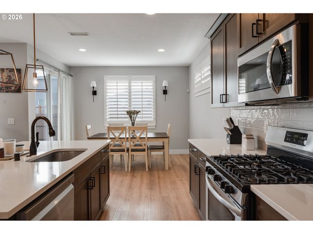 12501 Ne 102ND Way, Vancouver, WA 98682