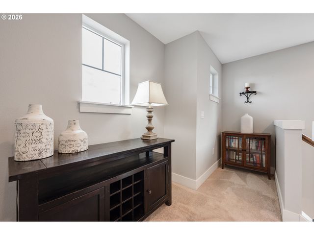 12501 Ne 102ND Way, Vancouver, WA 98682