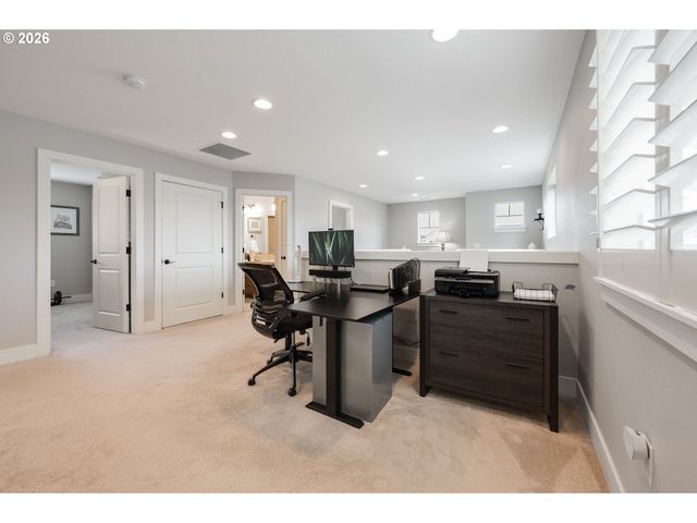 12501 Ne 102ND Way, Vancouver, WA 98682