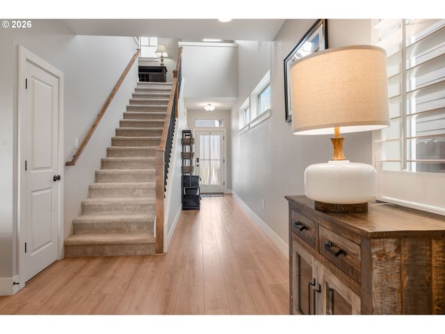 12501 Ne 102ND Way, Vancouver, WA 98682