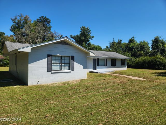 13352 NW County Road 12, Bristol, FL 32321