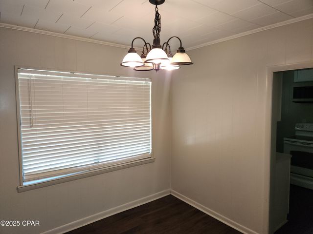 13352 NW County Road 12, Bristol, FL 32321