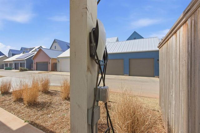926 Pedalers Lane, Oklahoma City, OK 73108