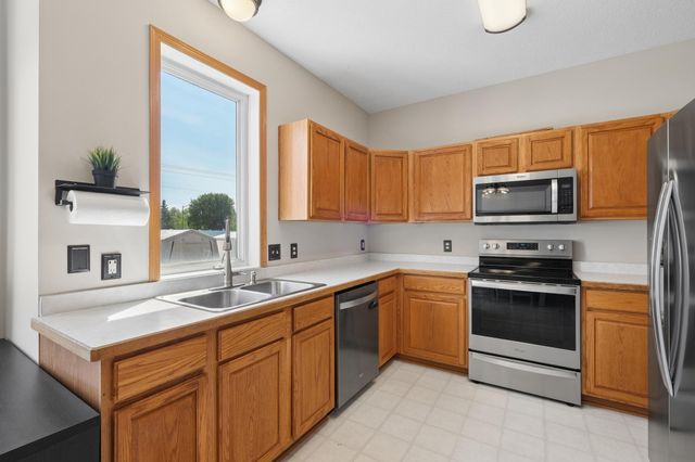 15960 Fennel Court, Apple Valley, MN 55124