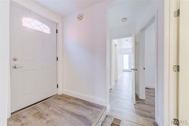 7610 Vermont Avenue, St Louis, MO 63111