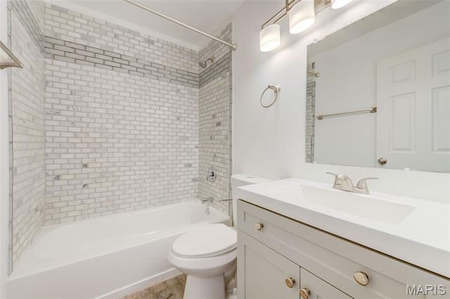 7610 Vermont Avenue, St Louis, MO 63111