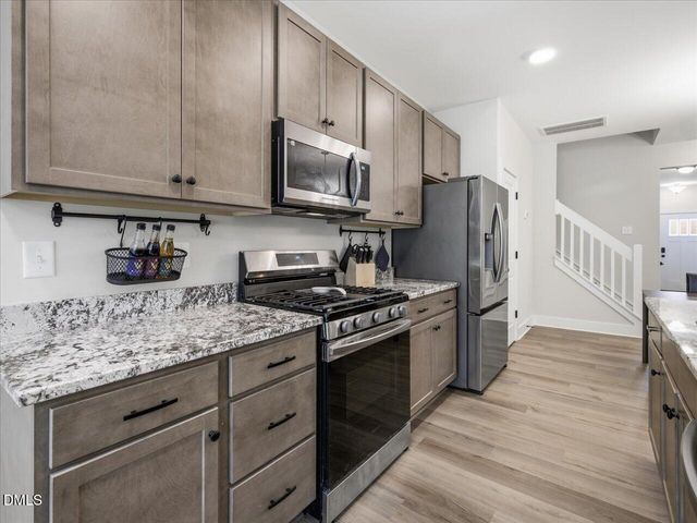 830 Pryor Street, Mebane, NC 27302