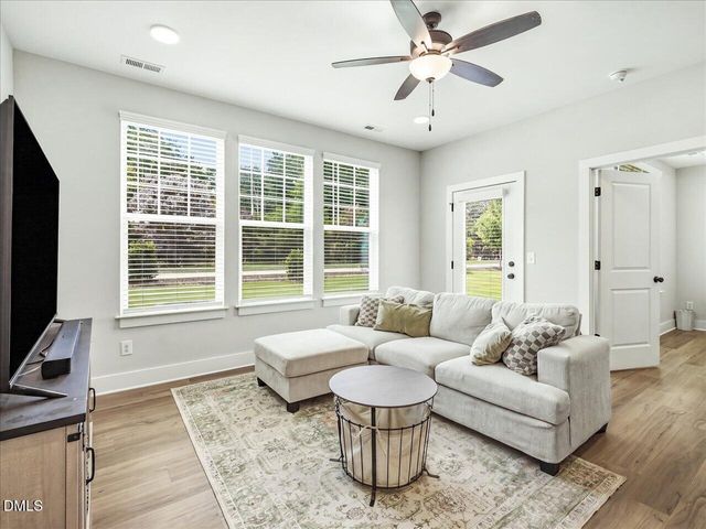 830 Pryor Street, Mebane, NC 27302