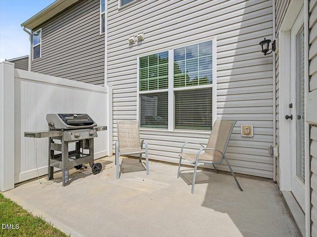830 Pryor Street, Mebane, NC 27302