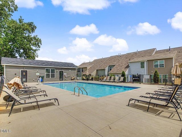 830 Pryor Street, Mebane, NC 27302