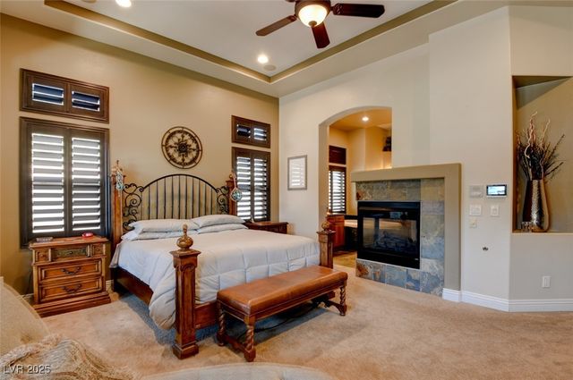 8465 Picket Ridge Court, Las Vegas, NV 89143