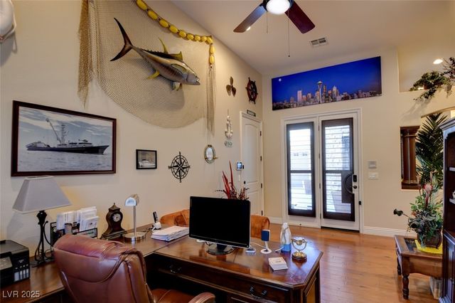 8465 Picket Ridge Court, Las Vegas, NV 89143