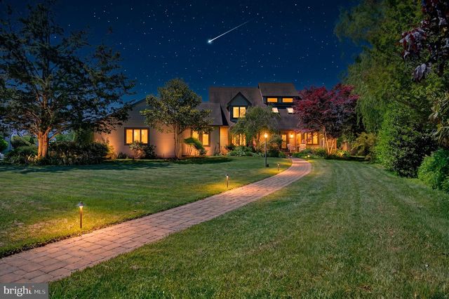 9 SEAGARDEN DR, Linwood, NJ 08221