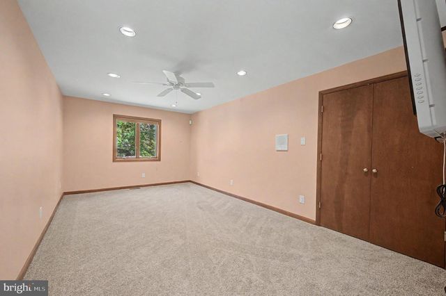 9 SEAGARDEN DR, Linwood, NJ 08221