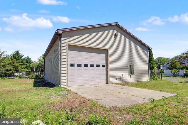 9 SEAGARDEN DR, Linwood, NJ 08221