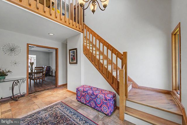 9 SEAGARDEN DR, Linwood, NJ 08221