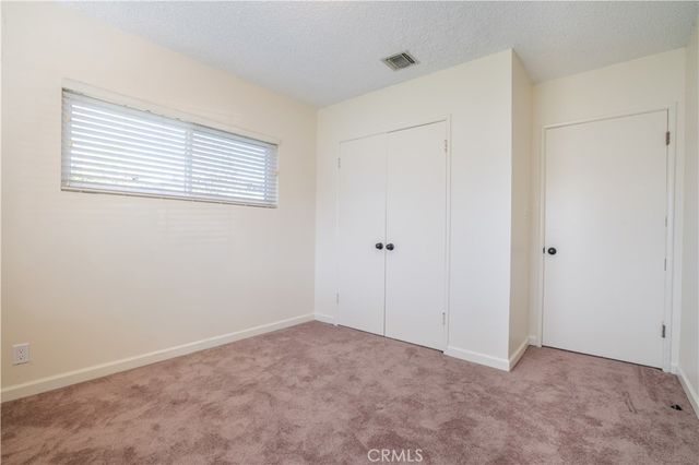 11018 Woodley, Granada Hills, CA 91344