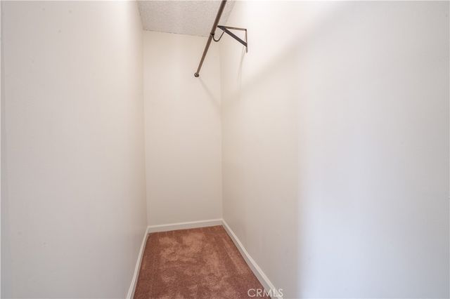 11018 Woodley, Granada Hills, CA 91344