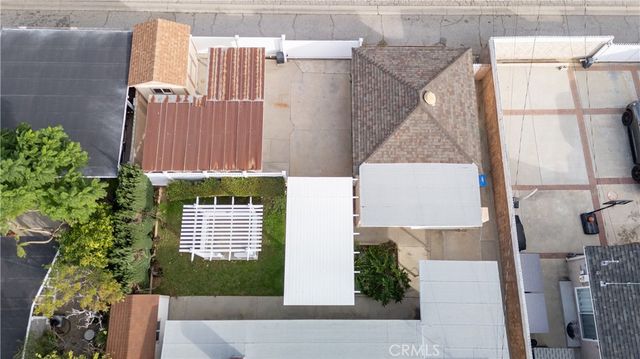11018 Woodley, Granada Hills, CA 91344