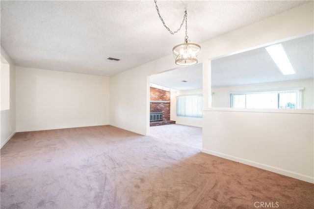 11018 Woodley, Granada Hills, CA 91344