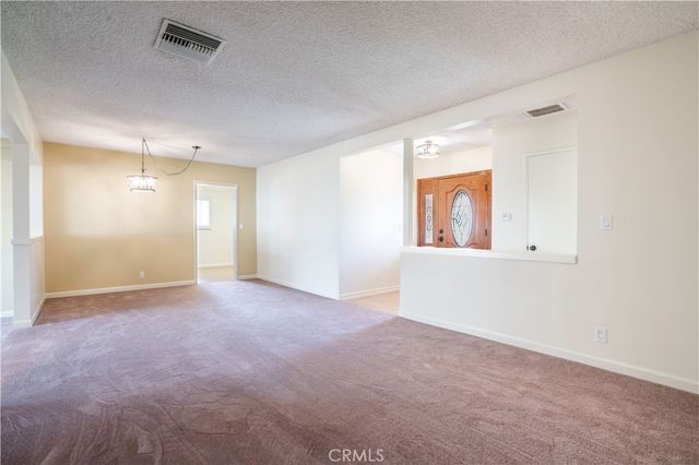 11018 Woodley, Granada Hills, CA 91344