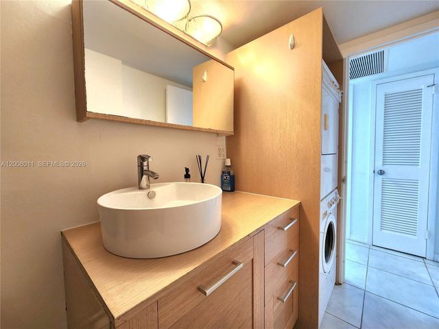 2030 S Ocean Drive 2026, Hallandale Beach, FL 33009
