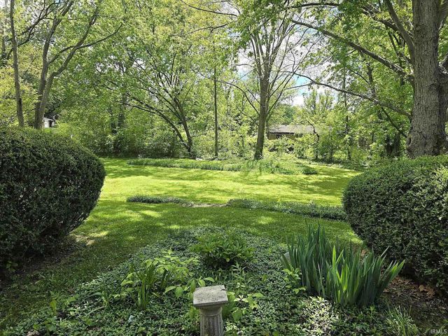 5900 Dartmouth Court, Kokomo, IN 46902