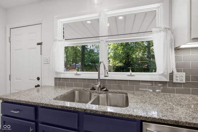 3259 W 48th Street, Indianapolis, IN 46228